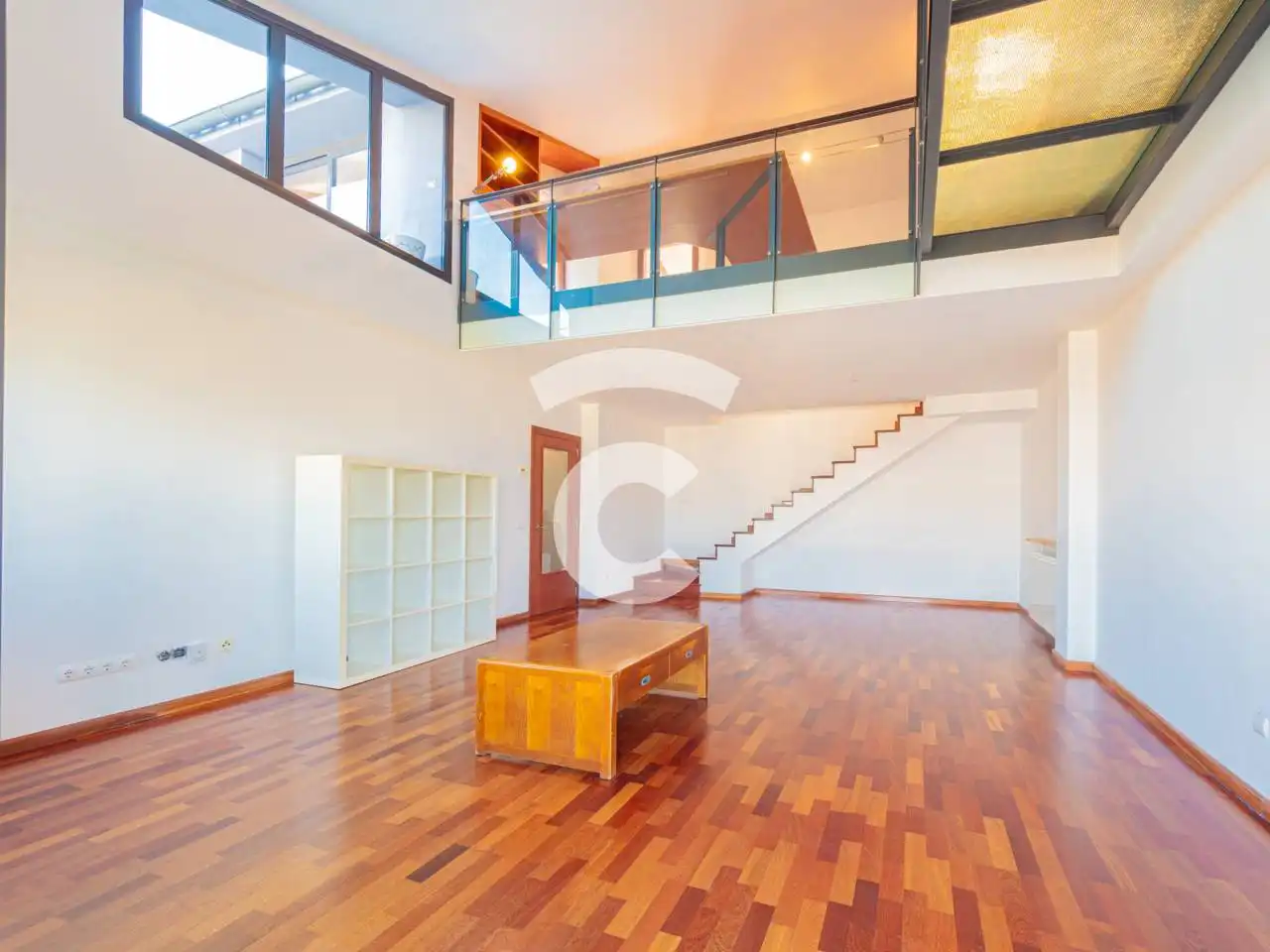 Appartamento con terrazza in vendita a Calle Eix de l´Onze de Setembre
