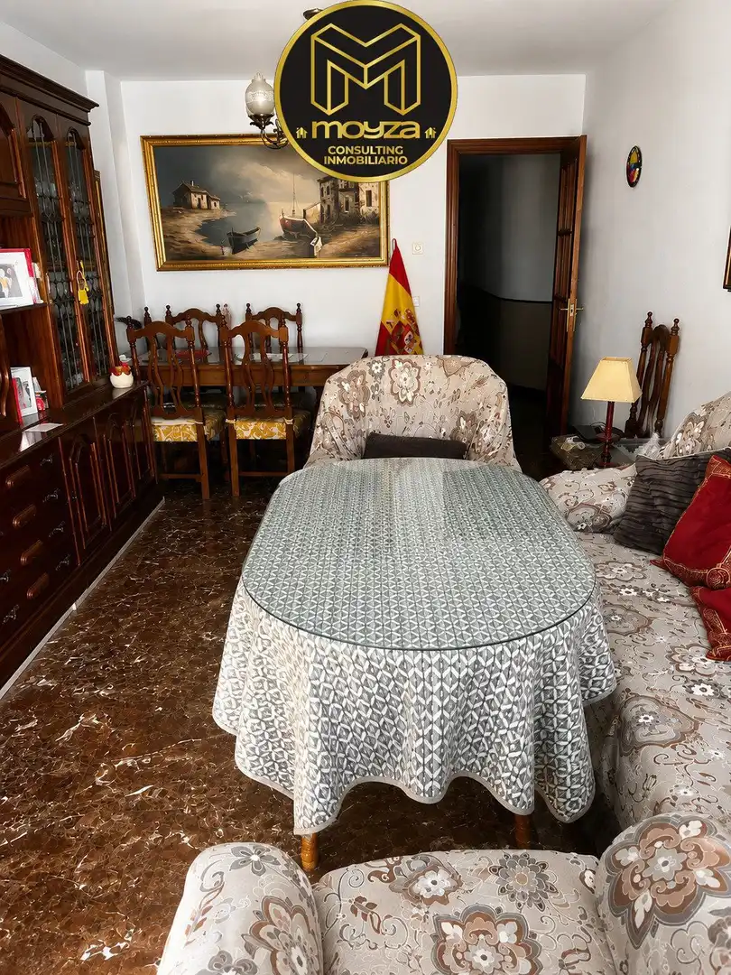 Appartamento con ascensore in vendita a Úbeda, imagen 2