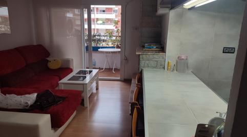 Foto 2 de Apartament en venda a Avinguda de Vallderoure, Calella, Barcelona