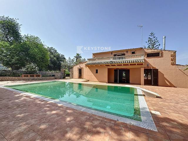 Casa-chalet en Alquiler en de Binificat en Llucmajor pueblo