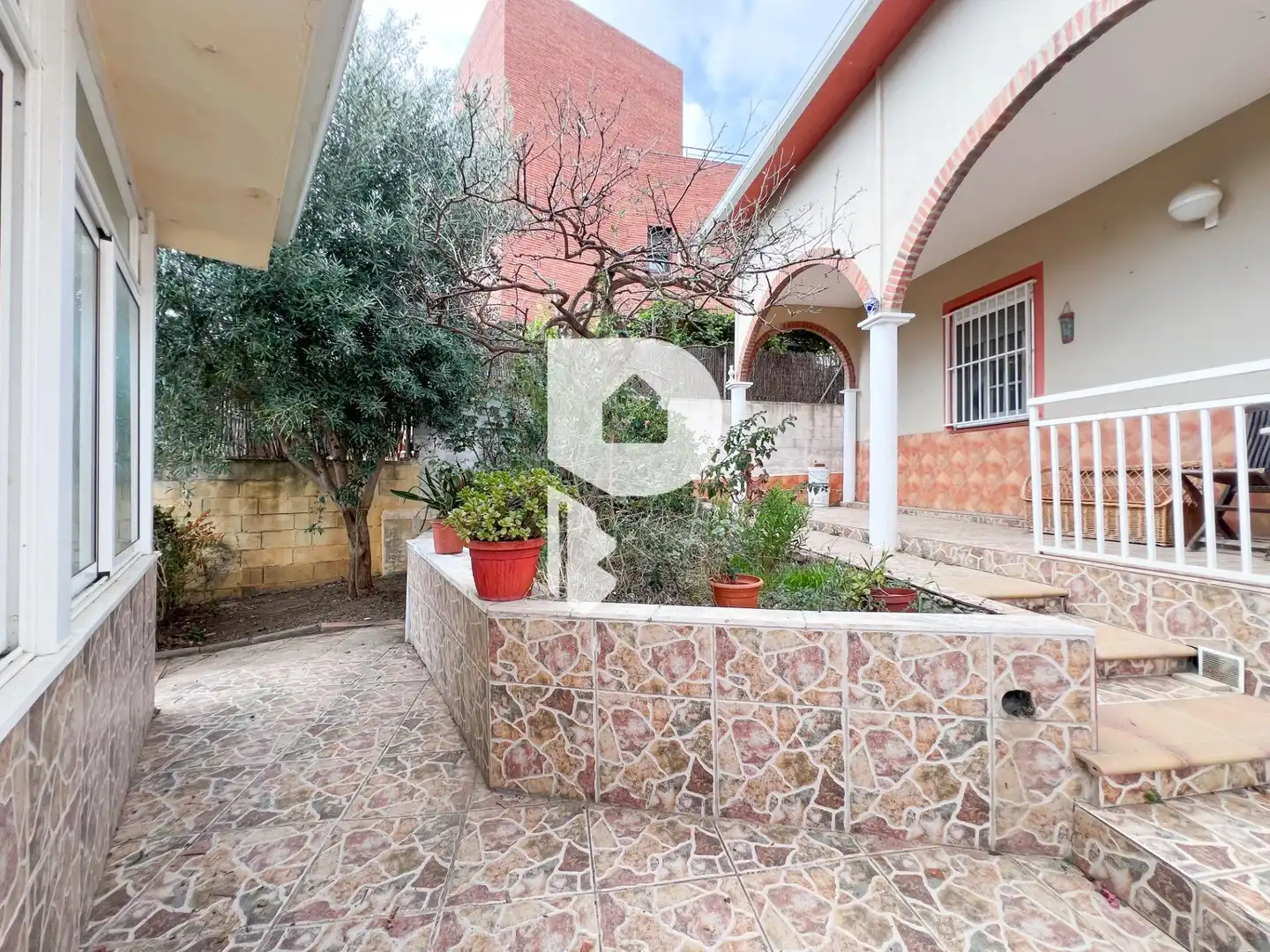 Jardín de Casa o chalet en venta en Sant Boi de Llobregat con Calefacción, Jardín privado y Terraza