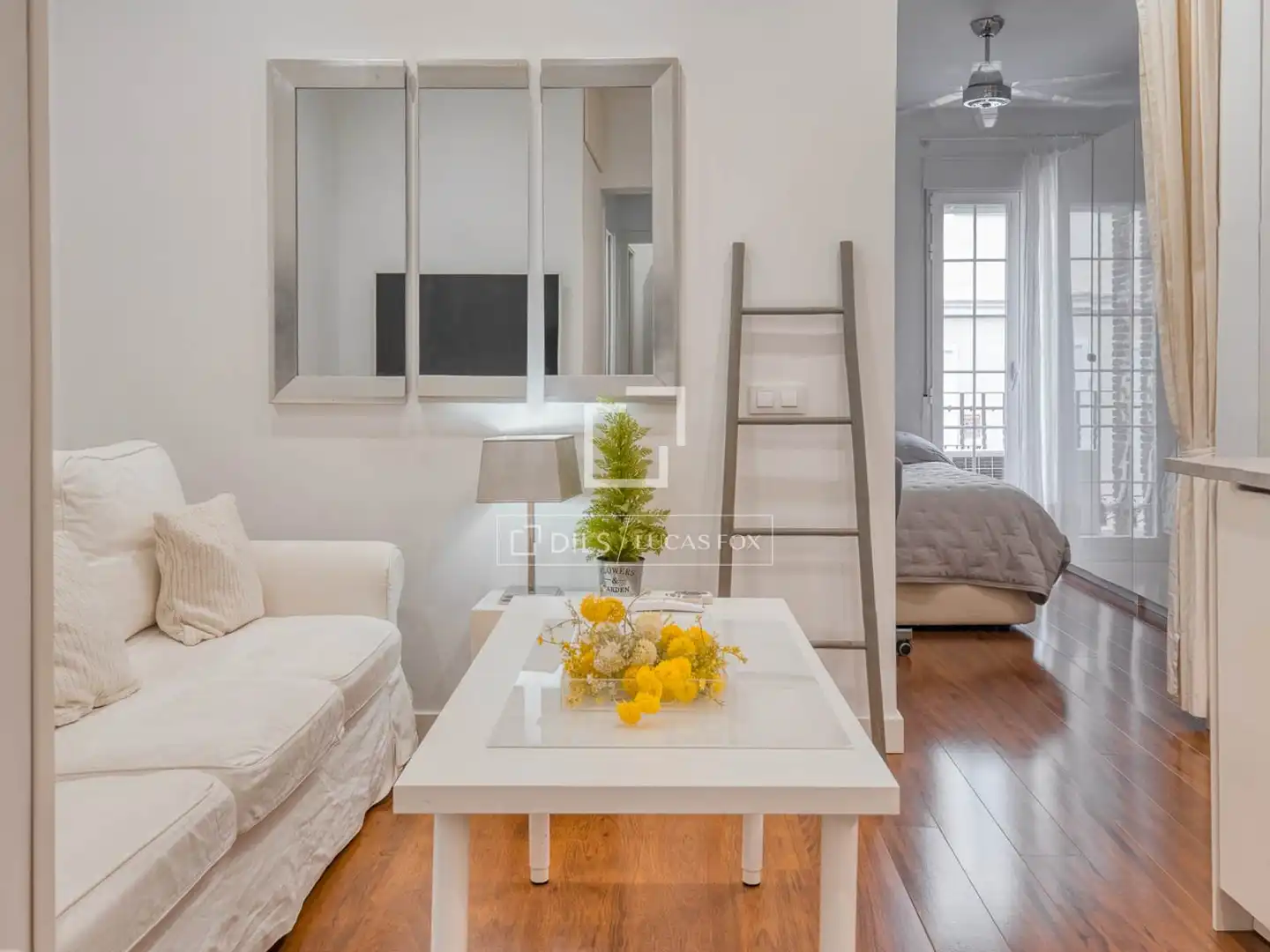 Sala de estar de Piso en venta en Madrid con Aire acondicionado, Parquet y Balcón
