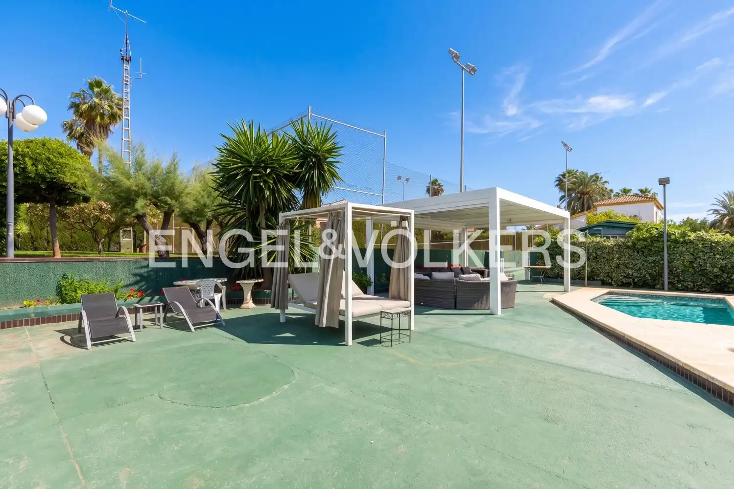 Terraza de Casa o chalet en venta en Chiva con Aire acondicionado, Calefacción y Jardín privado