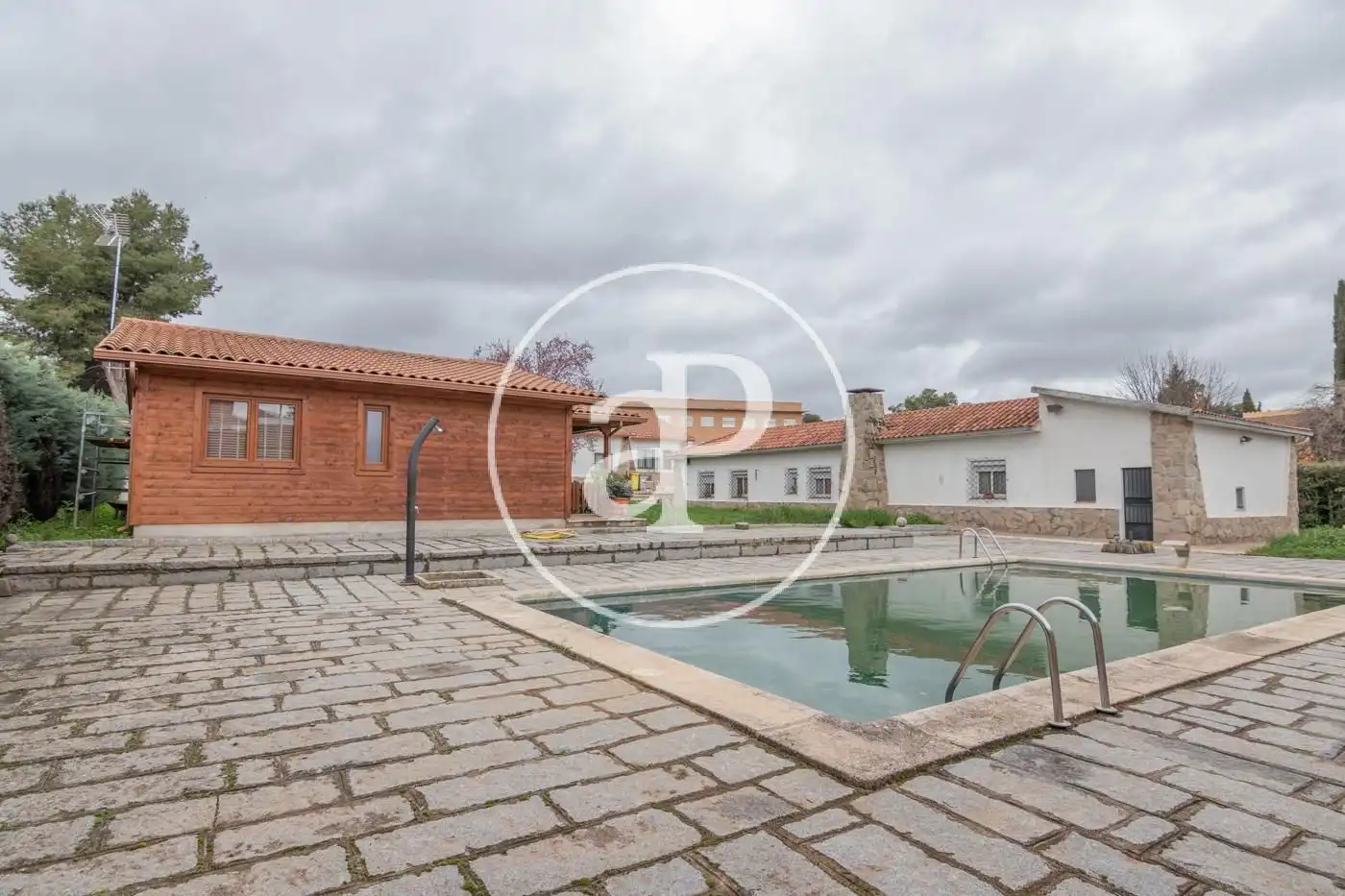 Swimming pool of Houses for sale in Madrid  with Heating, Private garden and Terrace
