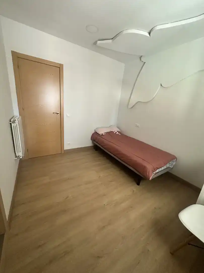 Bedroom of Flat for rent in La Bañeza   with Parquet flooring and Furnished