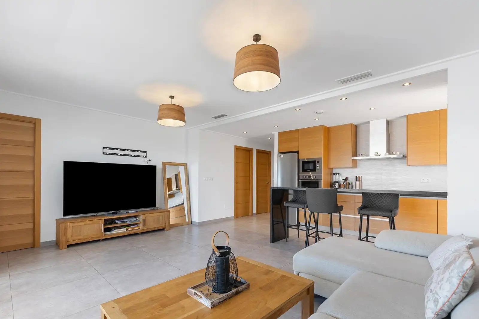 Apartment with terrace for sale in Calle CLAVO, imagen 3