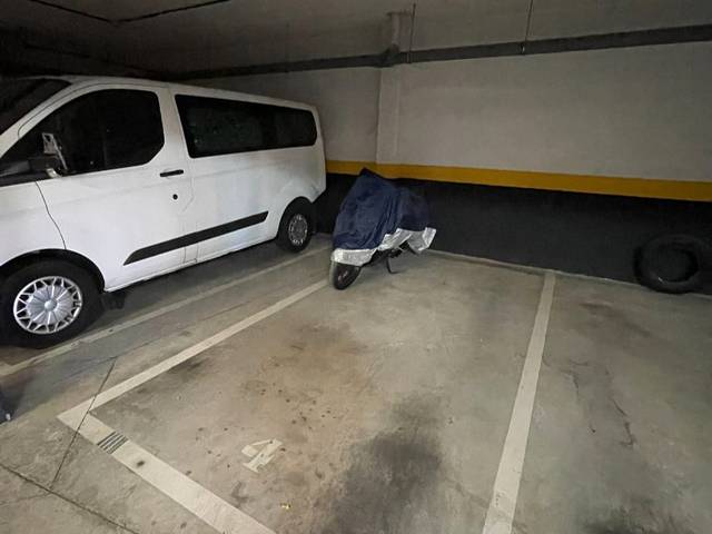 Garaje en Alquiler en Calle Océano Atlántico, 1 en Urbanizaciones