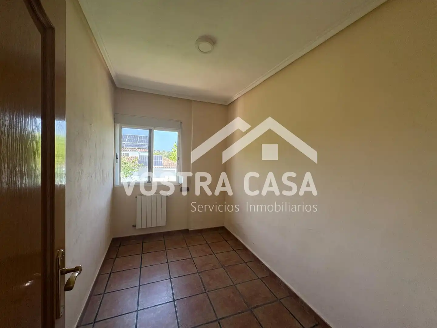 Flat for sale in Chiva  with Alarm