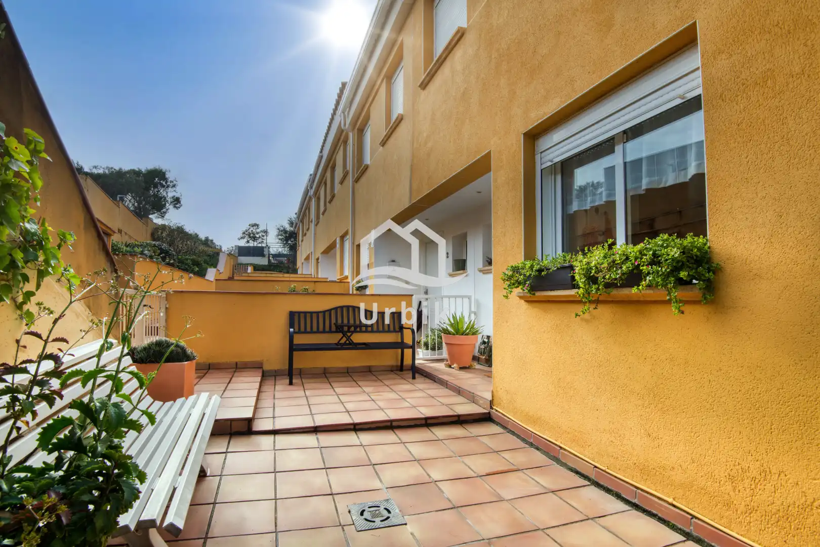 Vista exterior de Casa adosada en venta en Castell d'Aro, Platja d'Aro i s'Agaró con Aire acondicionado, Calefacción y Jardín privado