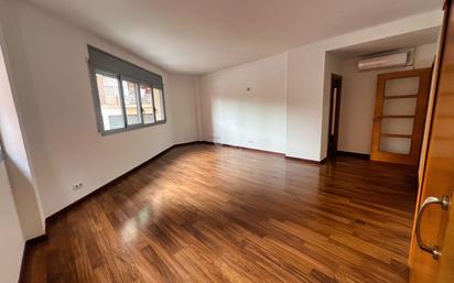 Living room of Flat for sale in Sant Vicenç Dels Horts