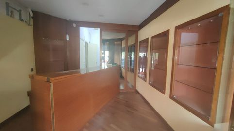 Local Com. en venta en Abrera.