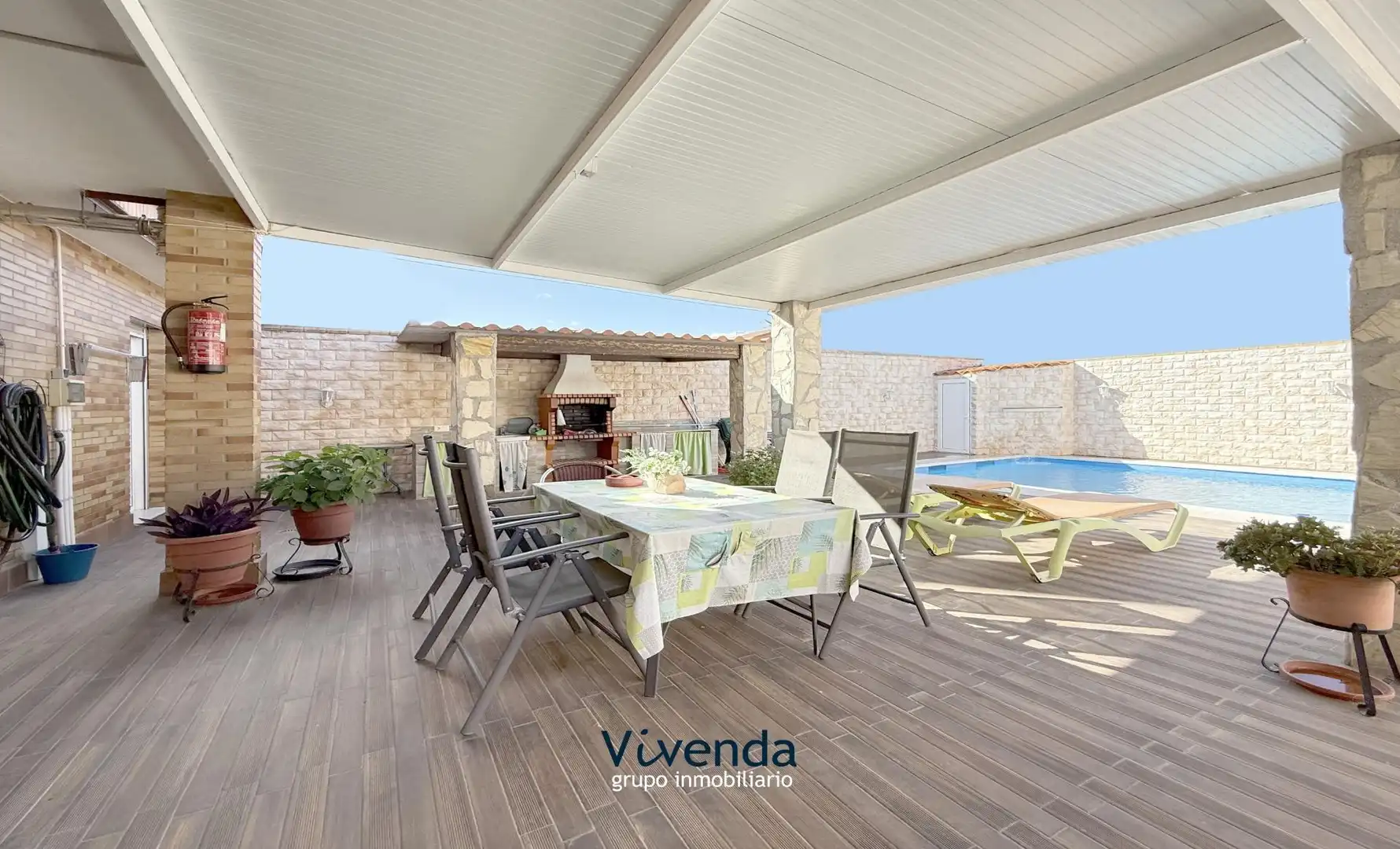 Terraza de Casa adosada en venta en Cedillo del Condado con Calefacción, Terraza y Trastero