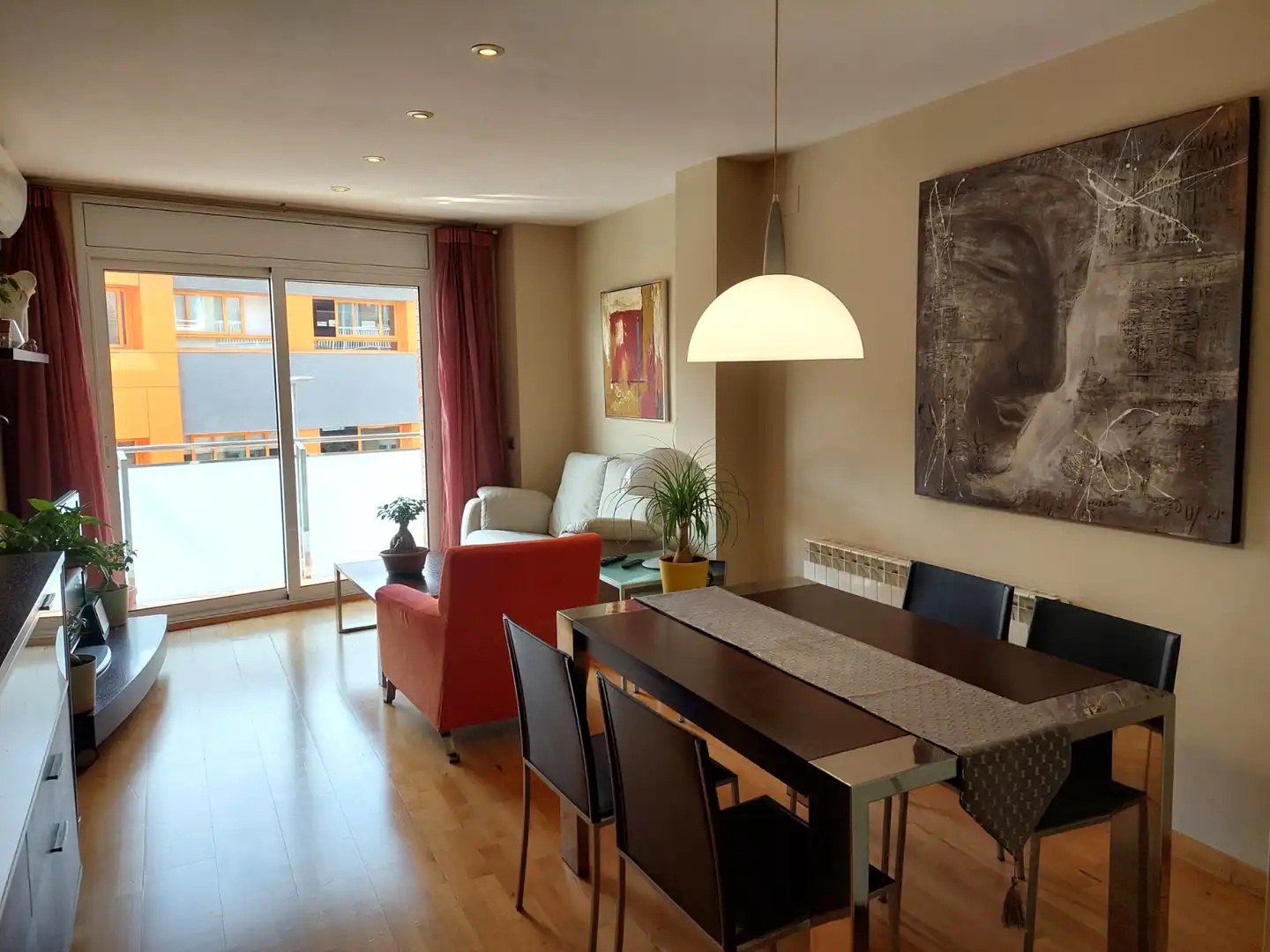 Comedor de Piso en venta en Manresa con Aire acondicionado, Calefacción y Trastero
