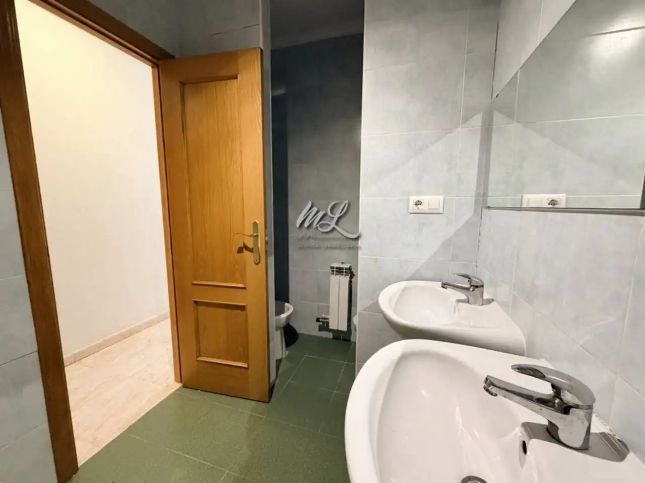 Baño de Casa adosada en venta en Toledo con Calefacción, Jardín privado y Terraza
