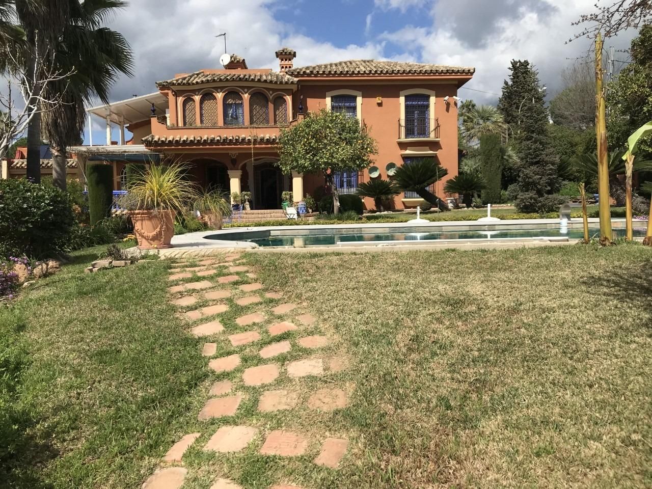 Jardí de Casa o xalet en venda en  Córdoba Capital amb Aire condicionat, Jardí privat i Terrassa