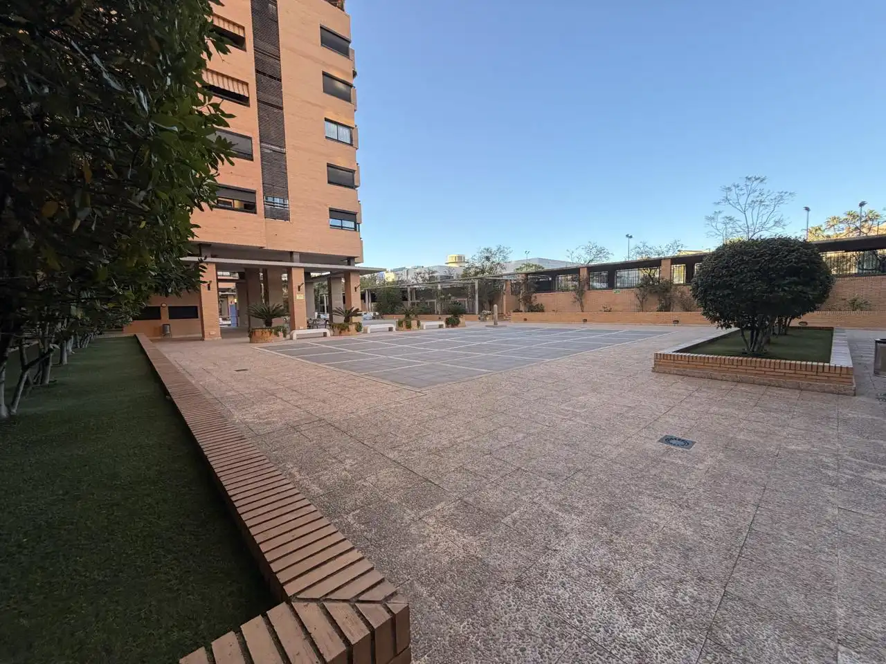 Terraza de Piso en venta en Alicante / Alacant con Terraza, Trastero y Piscina comunitaria