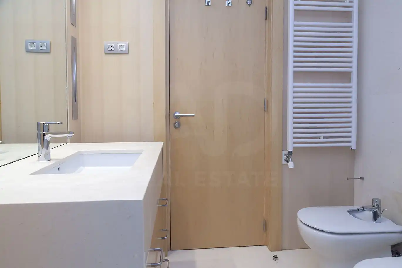 Duplex con piscina in vendita a Les Corts, imagen 19
