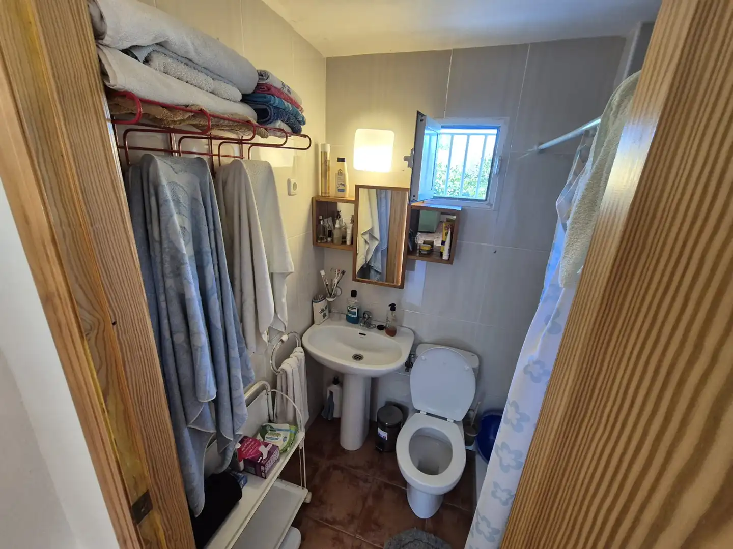 Bany de Casa o xalet en venda en Albudeite amb Jardí privat, Terrassa i Moblat