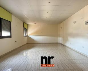 Office to rent in Ripollet  with Air Conditioner