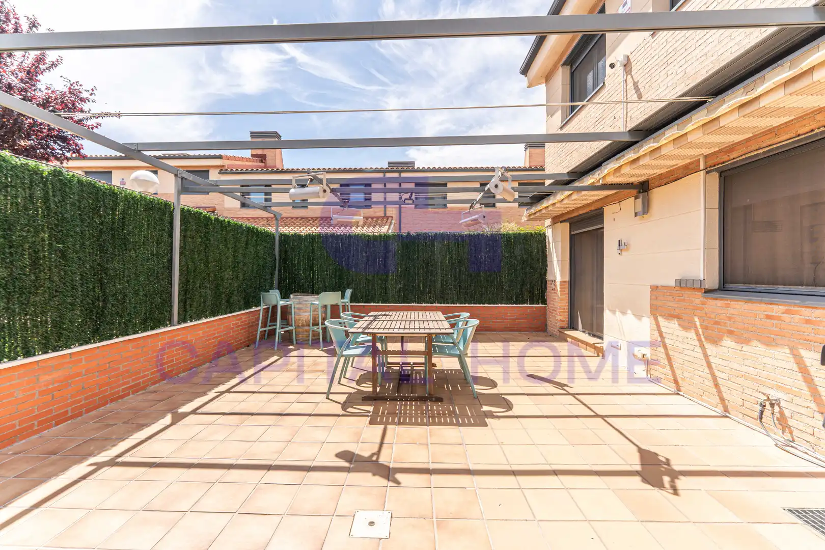 Terraza de Casa adosada en venta en Navalcarnero con Aire acondicionado, Calefacción y Jardín privado