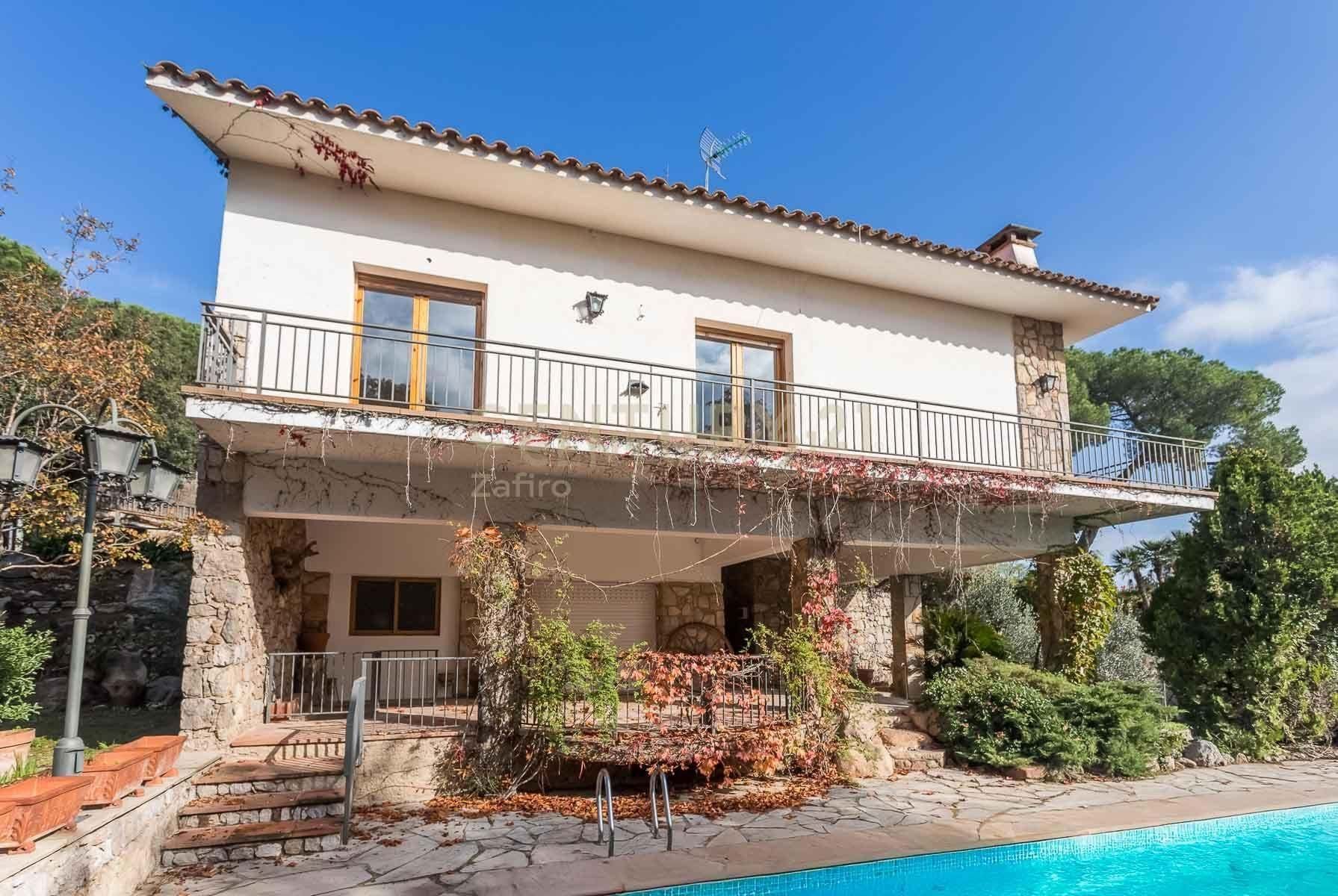 Vista exterior de Casa o chalet en venta en Santa Eulàlia de Ronçana