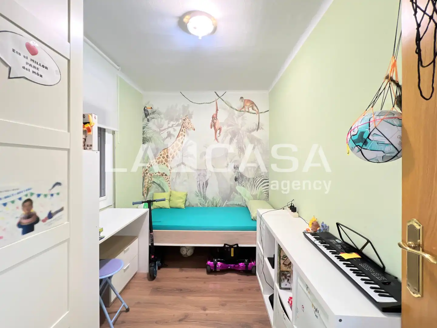 Piso en venta en Badalona con Terraza y Balcón
