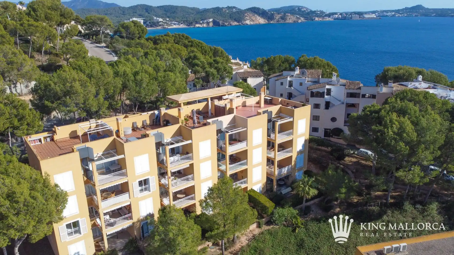 Vista exterior de Apartamento de alquiler en Calvià con Aire acondicionado, Calefacción y Terraza