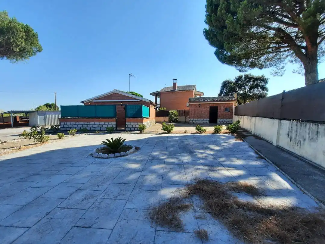 Jardí de Casa o xalet en venda en Escalona amb Aire condicionat, Calefacció i Jardí privat