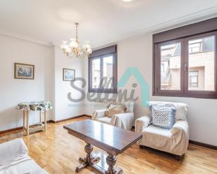 Living room of Flat to rent in Oviedo 