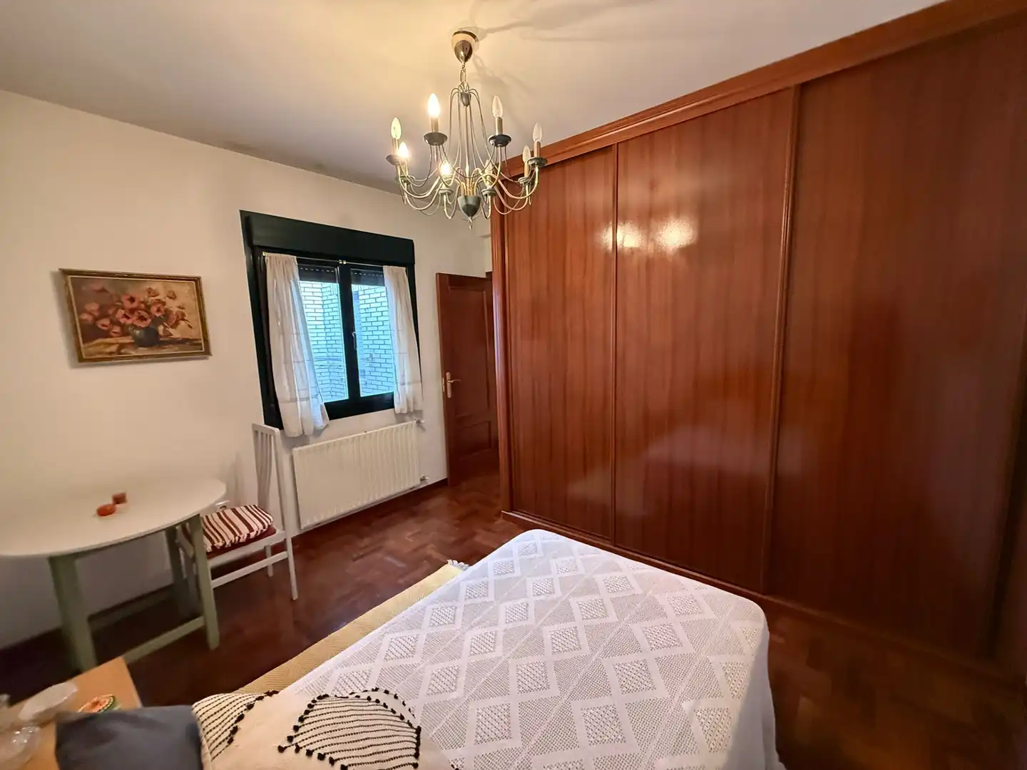 Schlafzimmer von Wohnung zum Verkauf in Oviedo  mit Heizung, Abstellraum und Möbliert