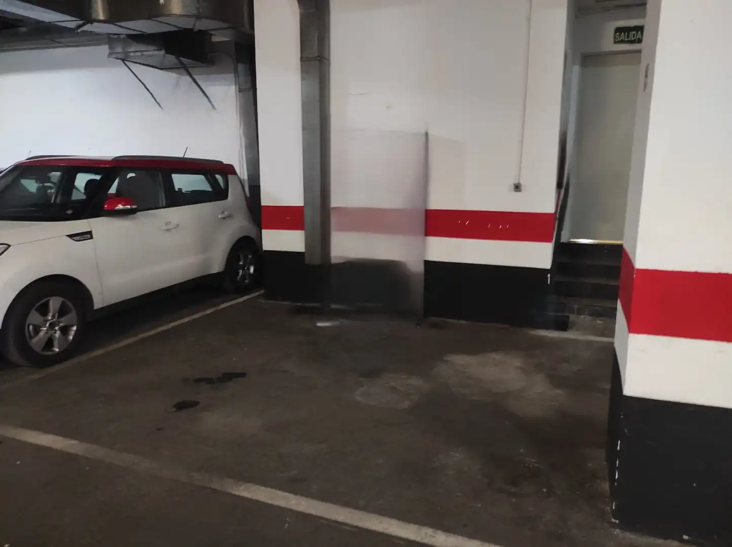 Parking of Flat for sale in Zaragoza  with Air Conditioner, Heating and Oven