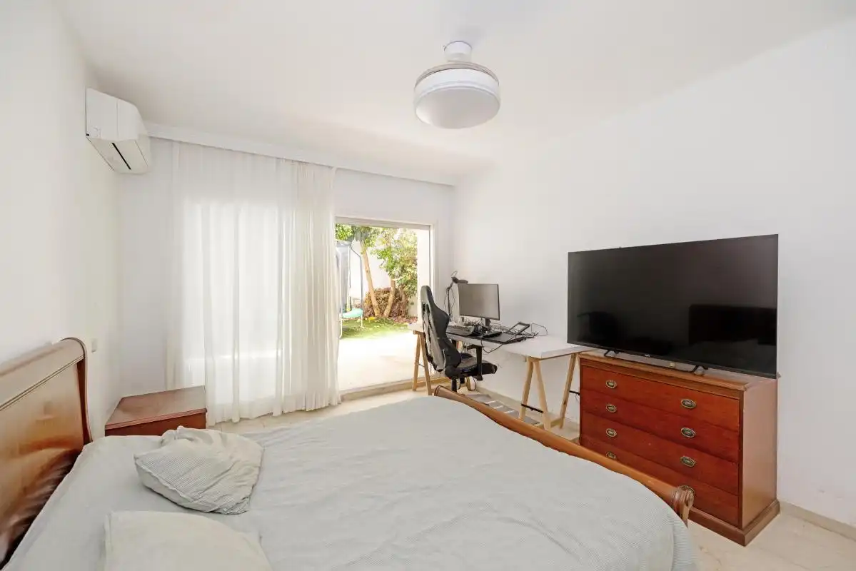 Dormitori de Dúplex en venda en Marbella amb Aire condicionat, Calefacció i Terrassa
