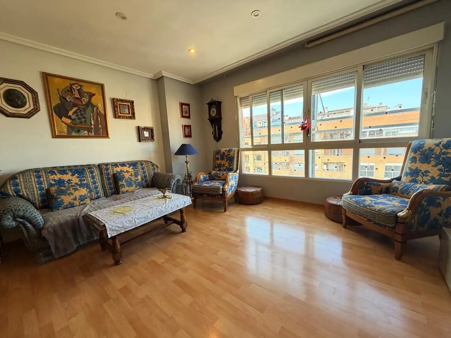 Sala d'estar de Pis en venda en Albaida amb Aire condicionat i Moblat