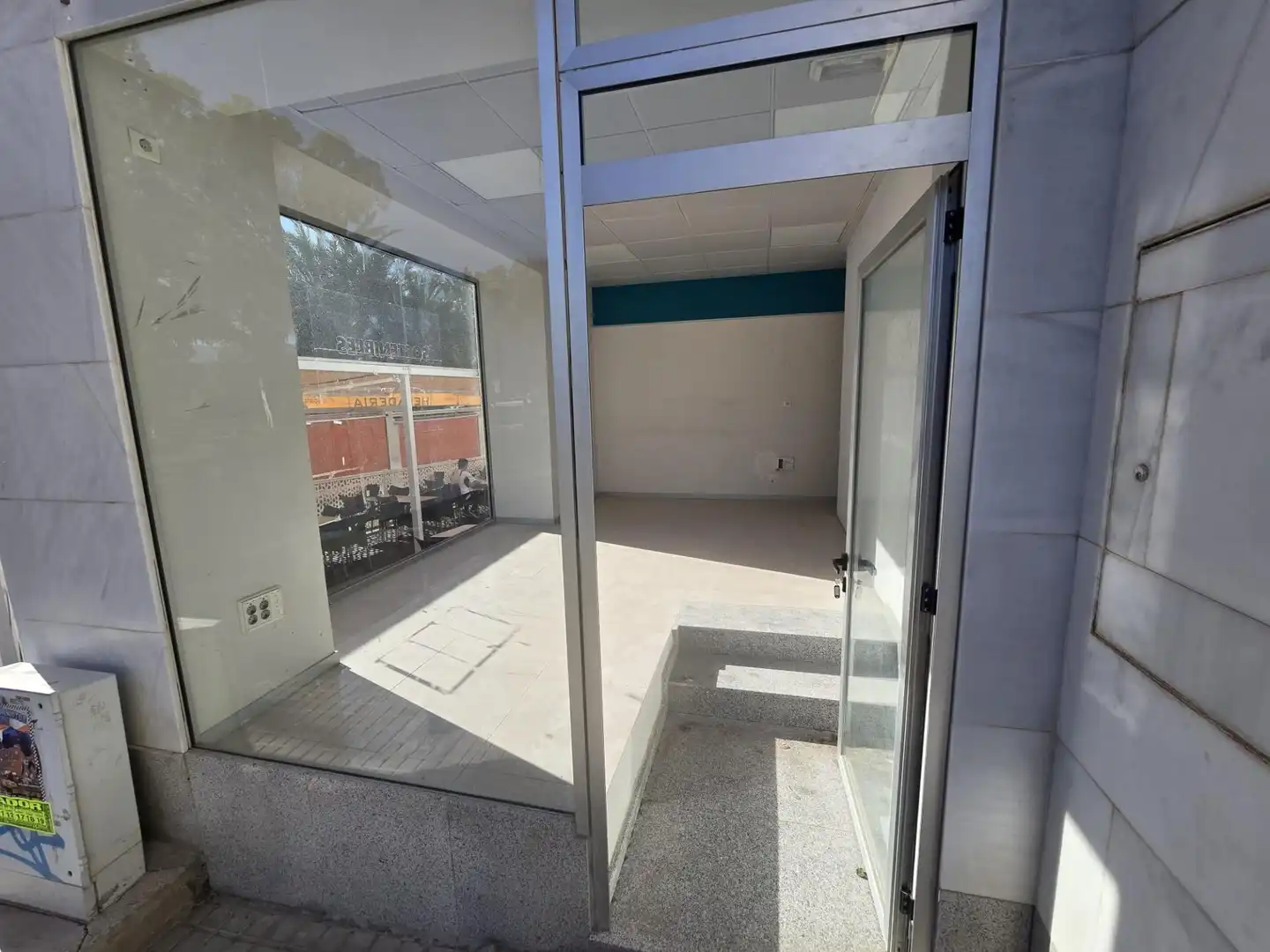 Local de alquiler en Huércal de Almería