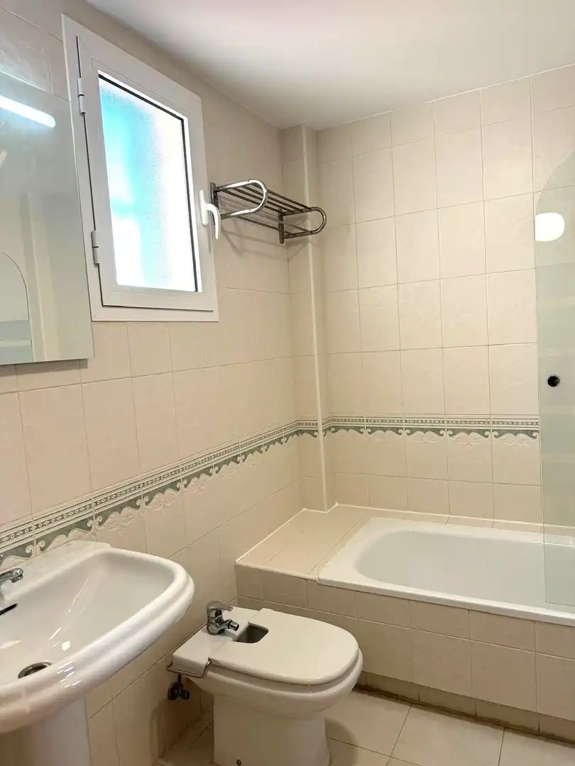 Bathroom of Houses for sale in Mutxamel  with Air Conditioner, Heating and Private garden