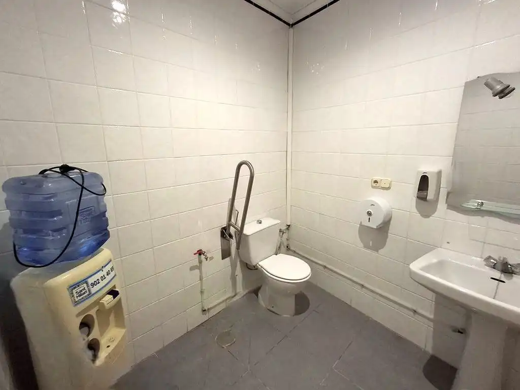 Local comercial de lloguer a La Roda, imagen 18