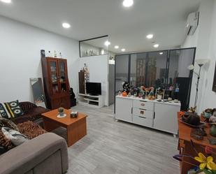 Sala d'estar de Loft en venda en  Córdoba Capital amb Aire condicionat