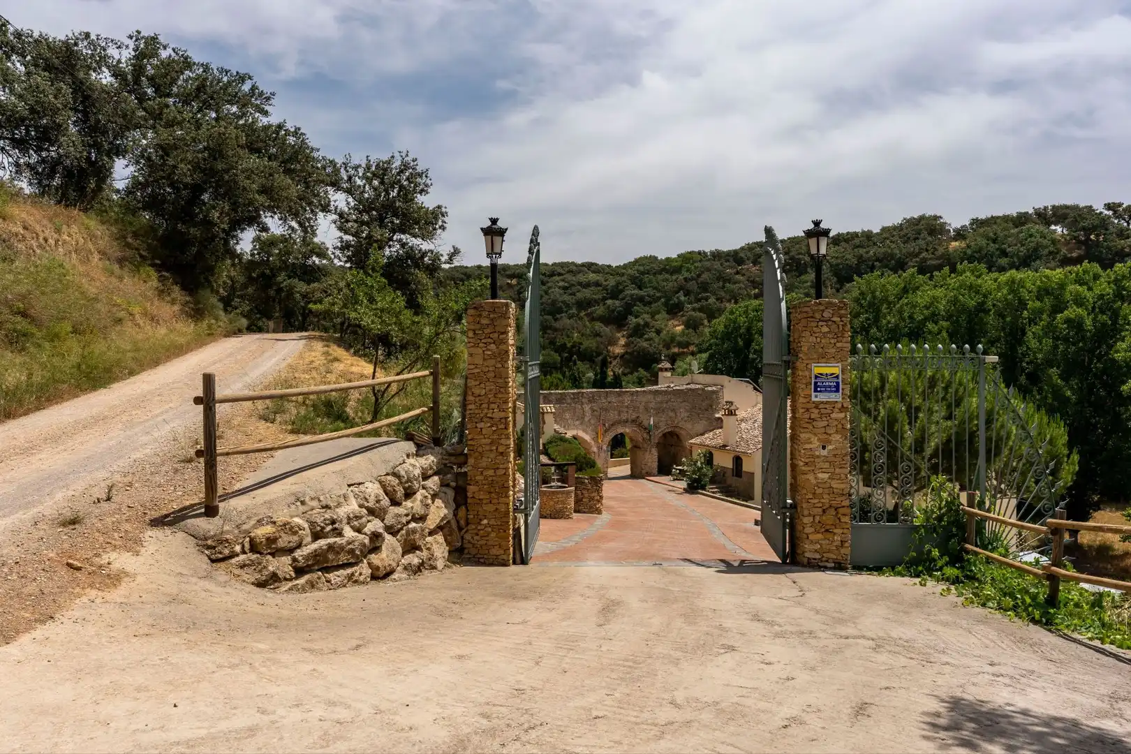 Casa rústica amb piscina en venda a Setenil de las Bodegas, imagen 79