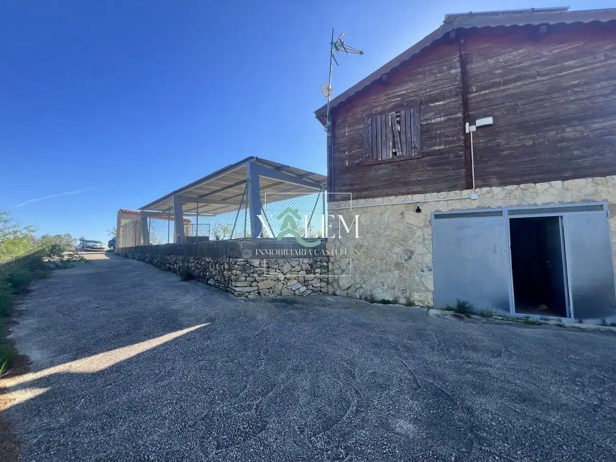 Exterior view of Houses for sale in Vilanova d'Alcolea  with Terrace and Storage room