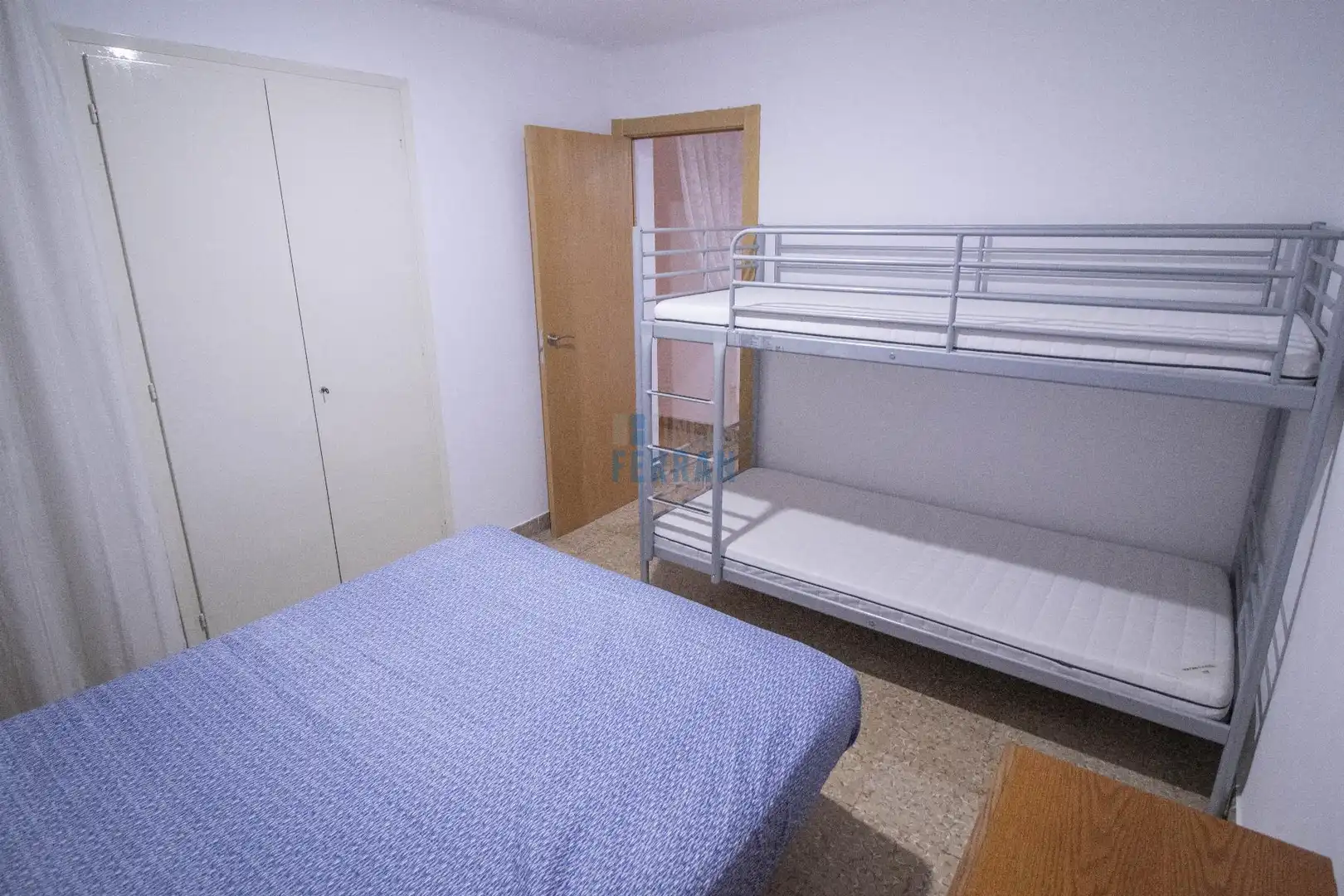 Habitación de Apartamento en venta en El Vendrell con Aire acondicionado y Terraza