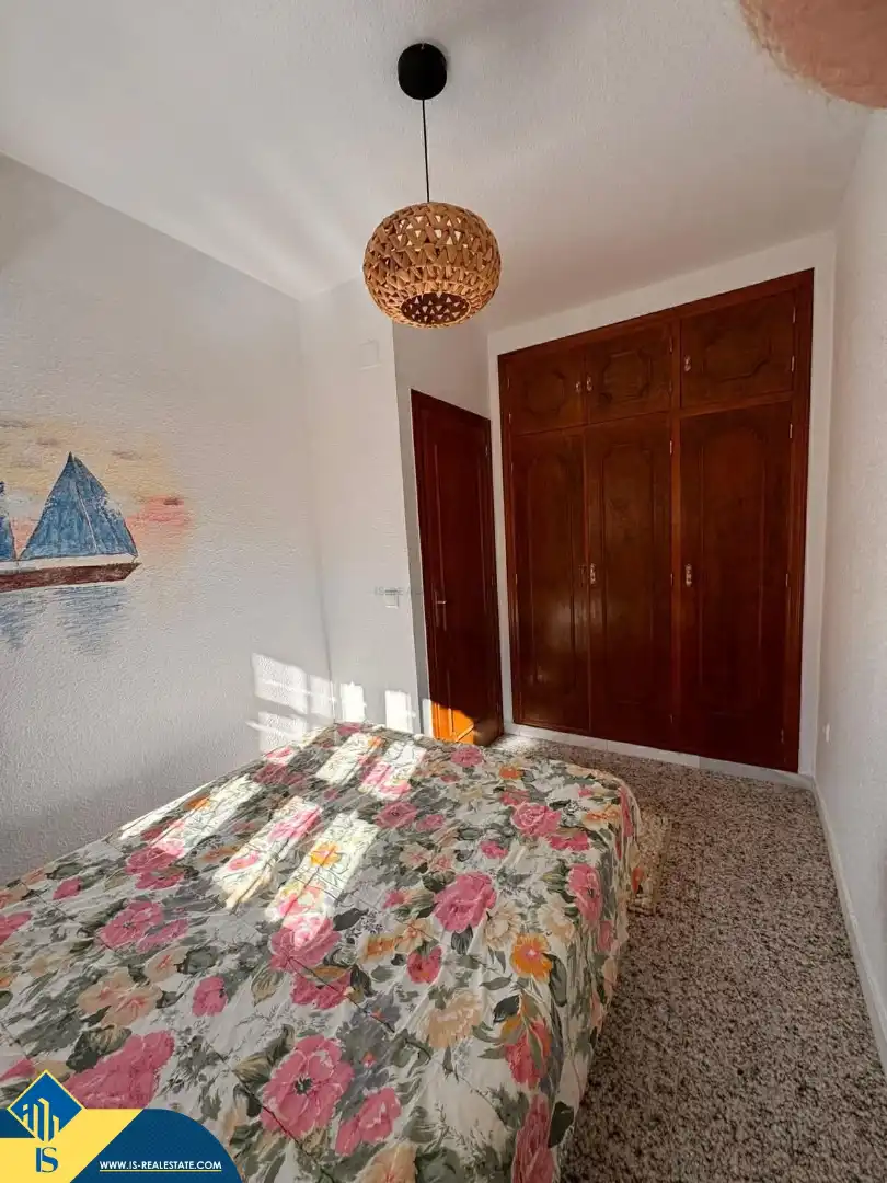 Dormitori de Dúplex en venda en Torrevieja amb Terrassa i Moblat