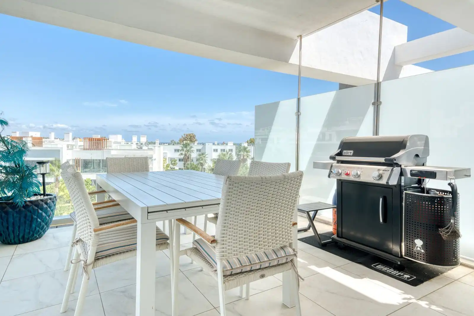 Terraza de Ático de alquiler en Estepona con Aire acondicionado, Terraza y Amueblado