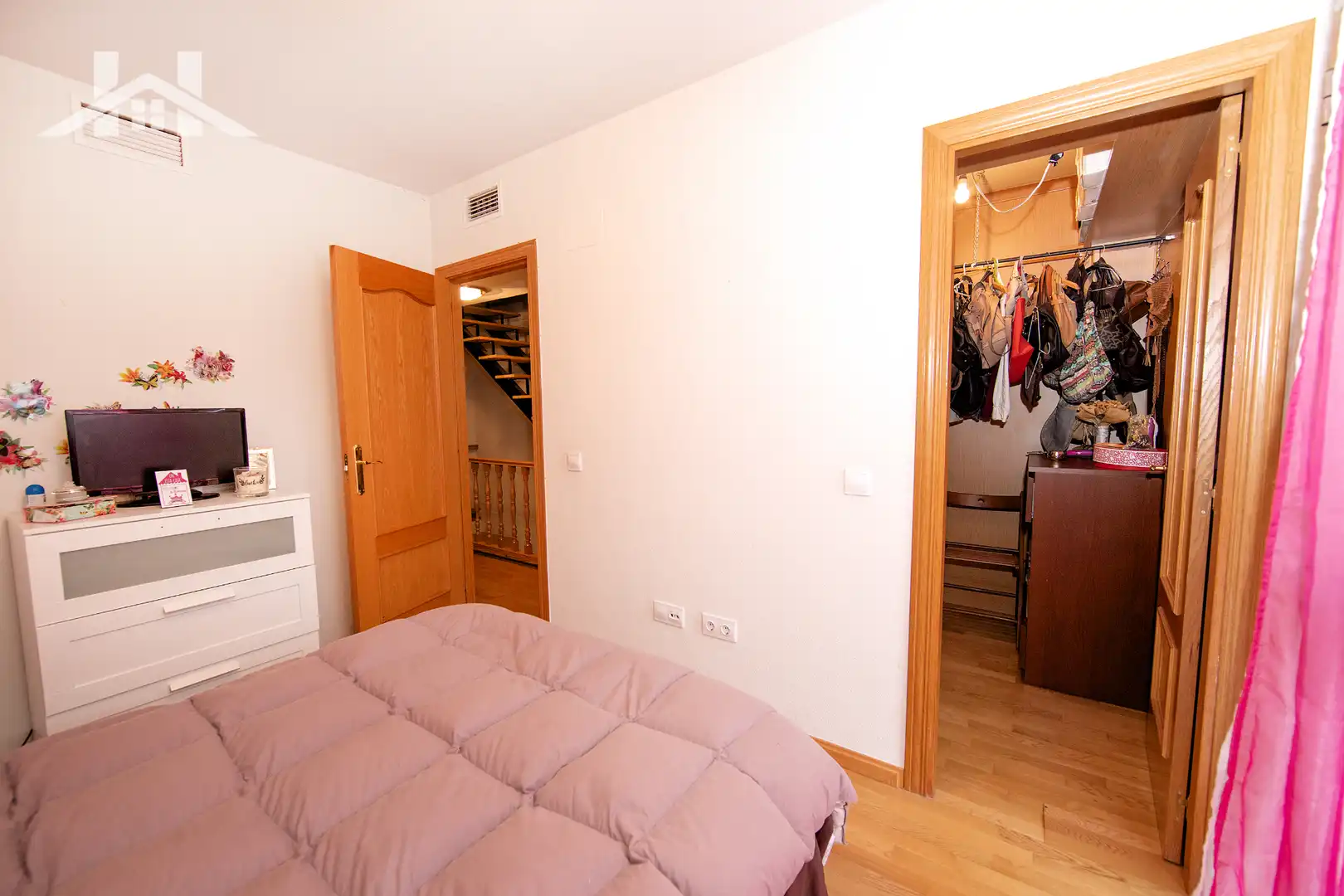 Bedroom of Detached homes for sale in San Martín de Valdeiglesias  with Air Conditioner and Heating