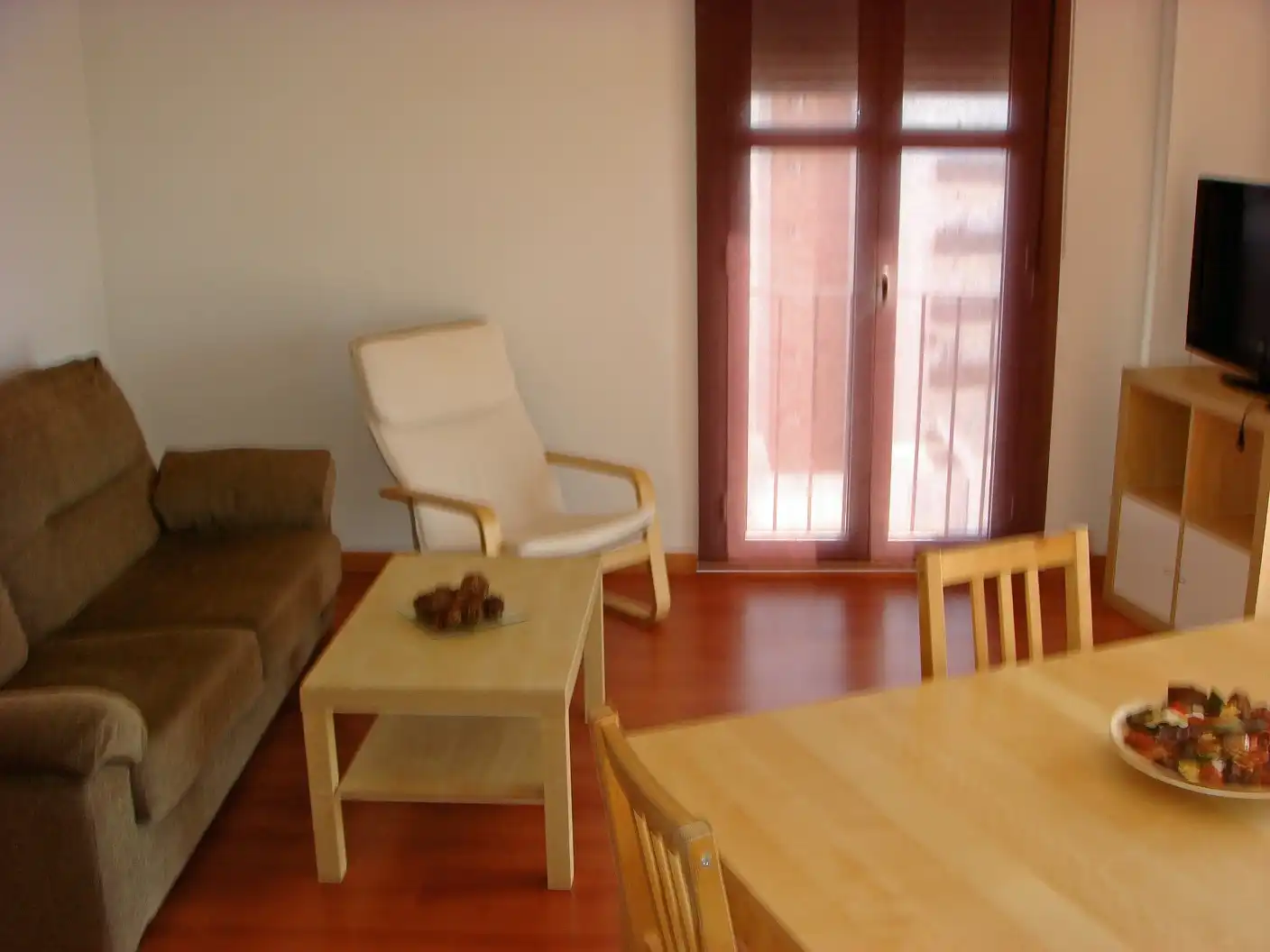 Sala d'estar de Pis en venda en Huelva amb Aire condicionat, Calefacció i Parquet