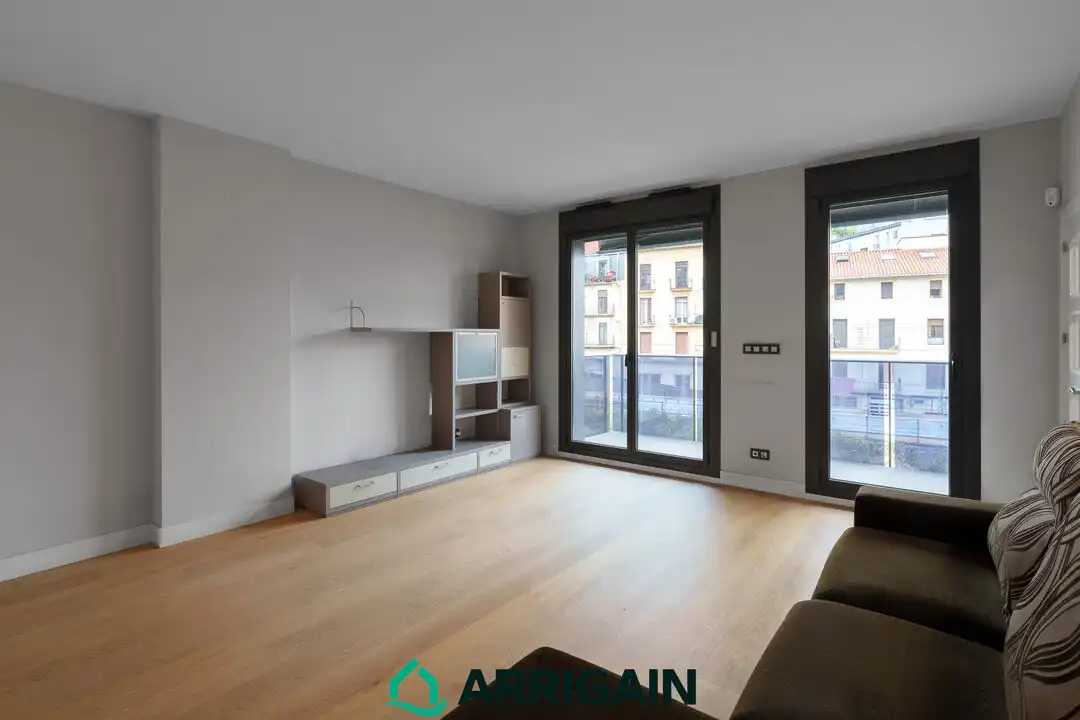 Sala de estar de Piso en venta en Donostia - San Sebastián  con Calefacción, Terraza y Trastero