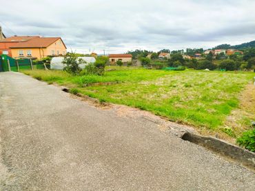 Terreny residencial en venda a Mos