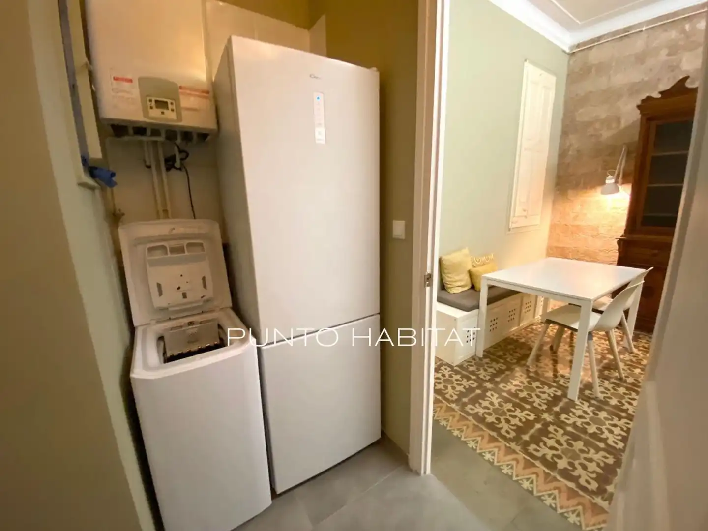 Wohnung zur Miete in Carrer Carrer Còrsega, Dreta de l'Eixample