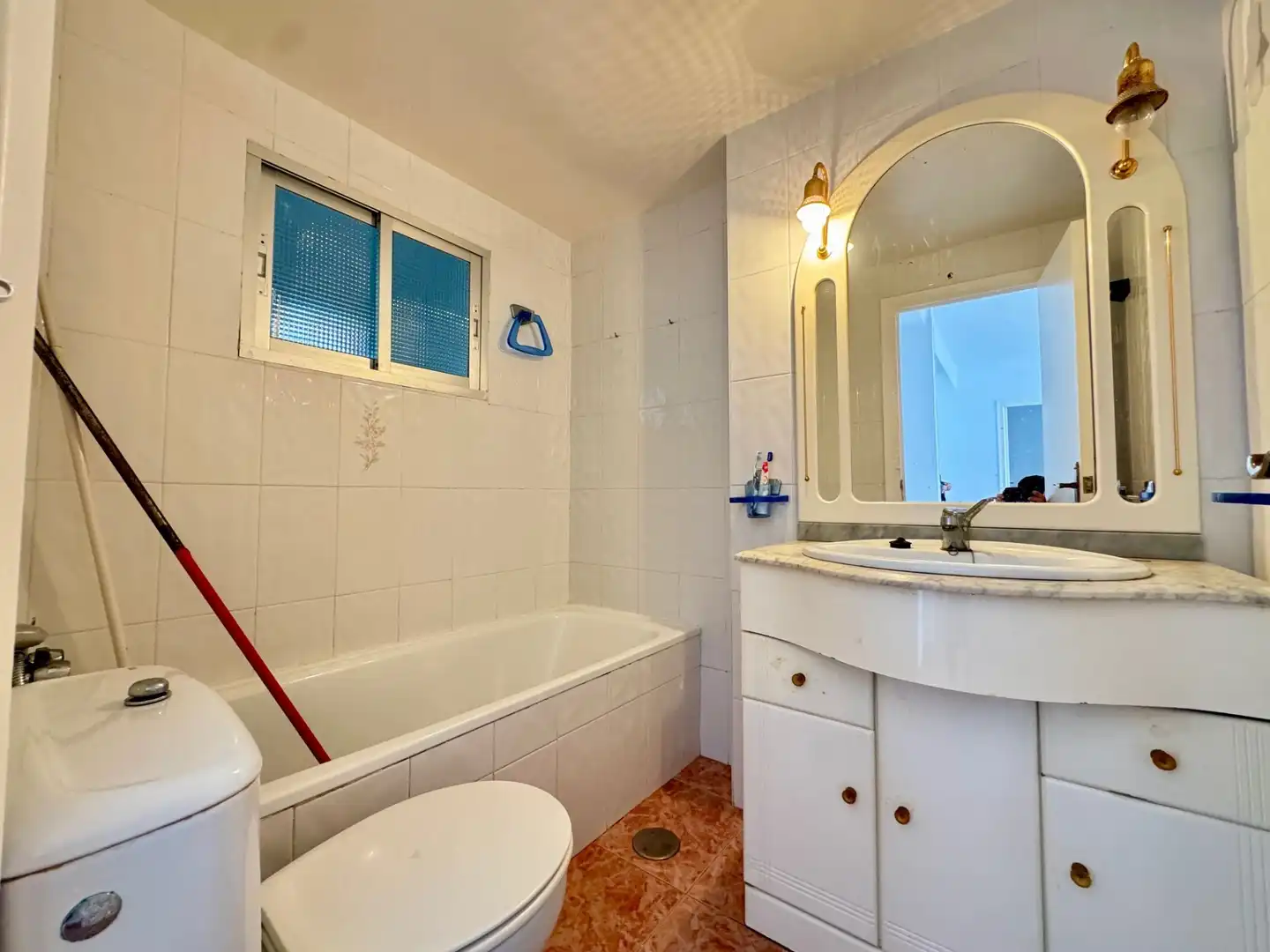 Bathroom of Flat for sale in Vélez-Málaga  with Terrace