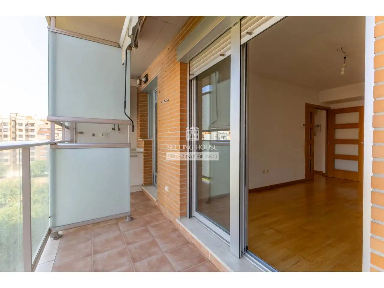 Terrasse von Wohnung zum Verkauf in Valencia mit Klimaanlage, Heizung und Parkett