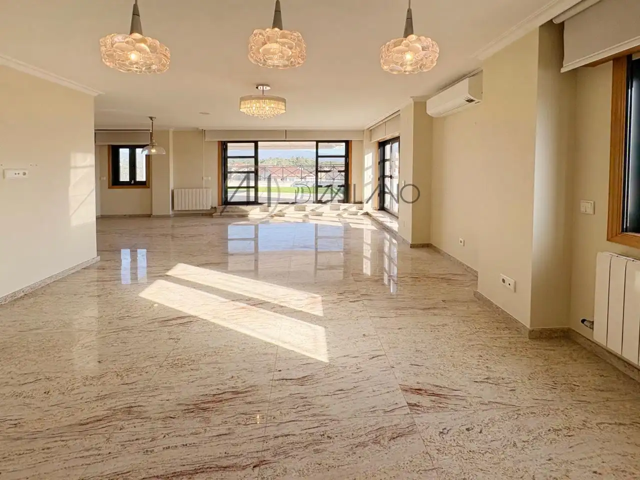 Sala de estar de Ático en venta en Ponteareas, Pontevedra